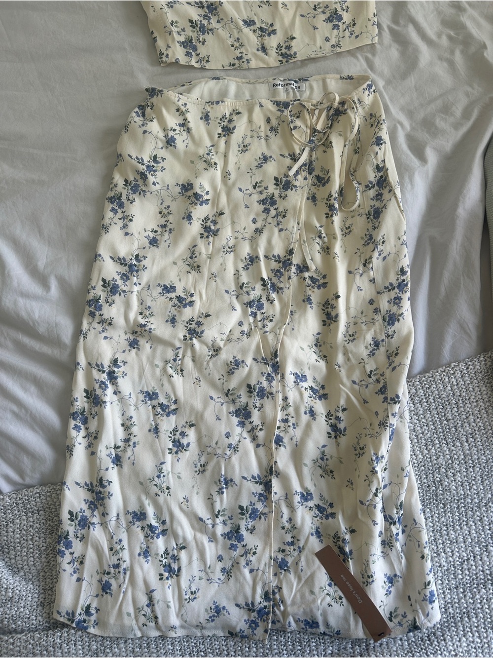 Reformation White Floral Two-Piece Skirt Set with Blue Print - Picture 7 of 12